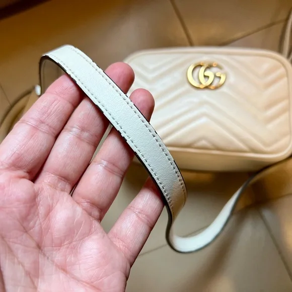 Gucci GG Marmont Mini shoulder bag - Picture 11 of 16